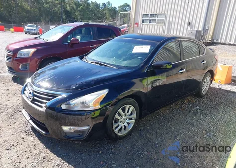 2013 Nissan Altima 2.5 S z USA, uszkodzony, nr VIN 1N4AL3AP3DC206612